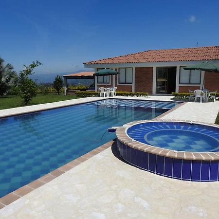 Hostal La Sultana Santa Rosa De Cabal Luaran gambar