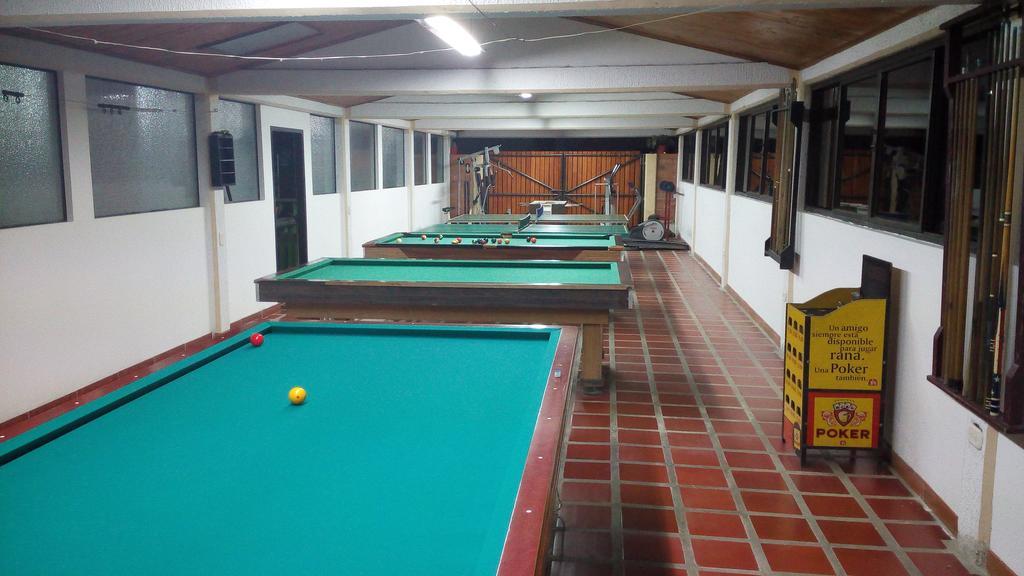Hostal La Sultana Santa Rosa De Cabal Luaran gambar