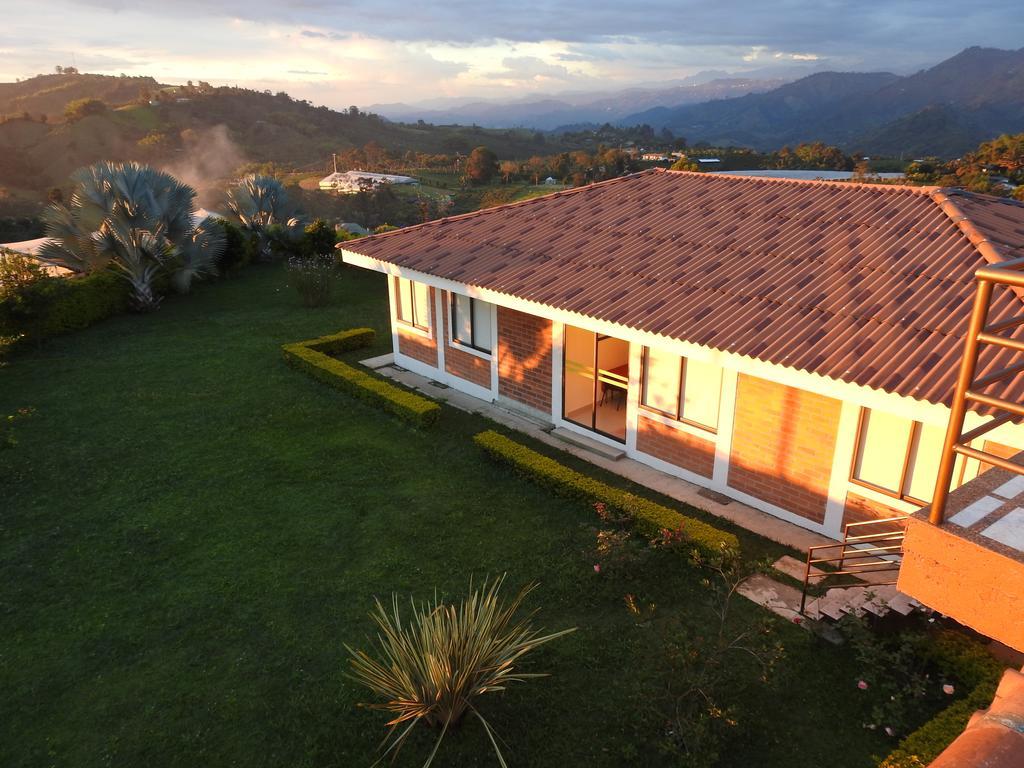 Hostal La Sultana Santa Rosa De Cabal Luaran gambar
