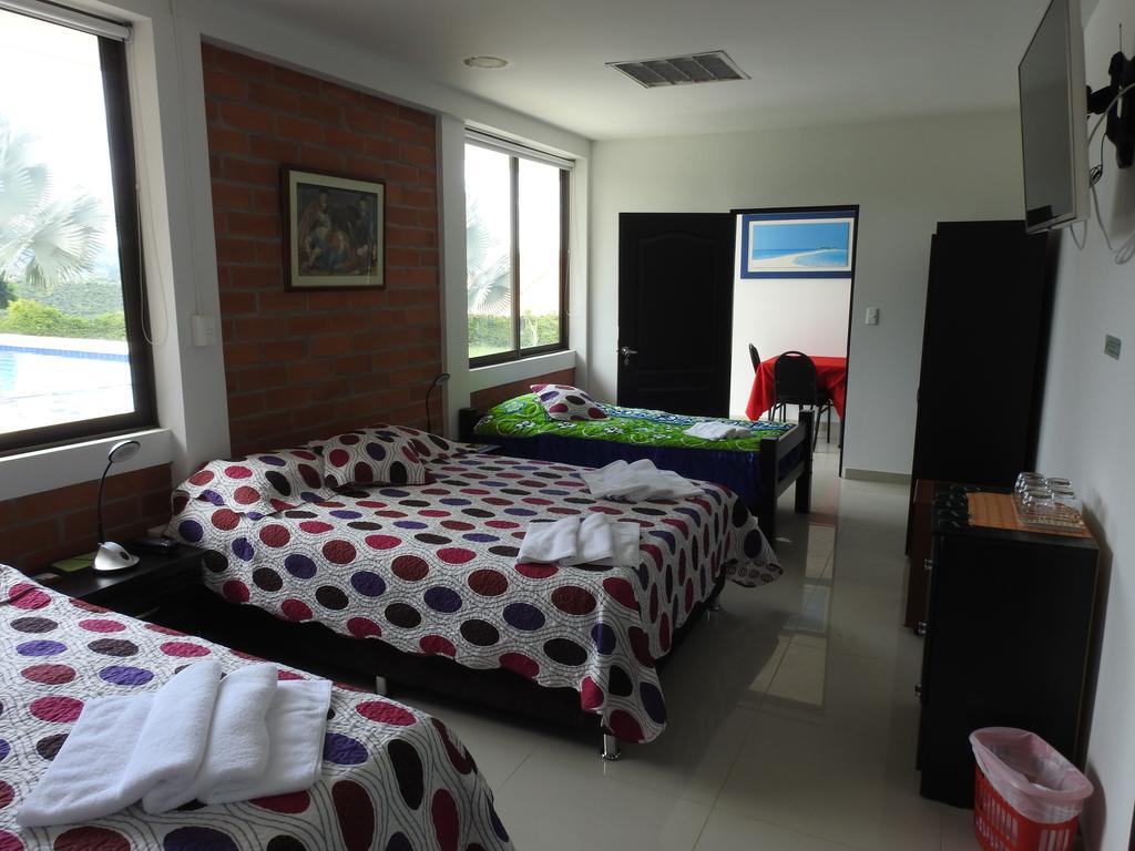 Hostal La Sultana Santa Rosa De Cabal Luaran gambar