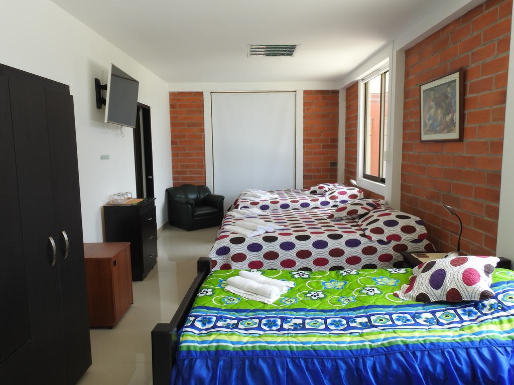 Hostal La Sultana Santa Rosa De Cabal Luaran gambar