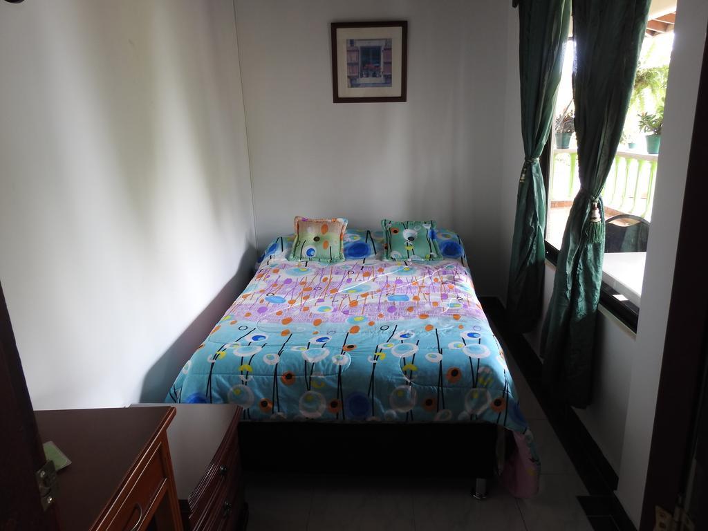 Hostal La Sultana Santa Rosa De Cabal Luaran gambar