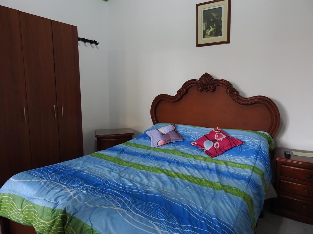 Hostal La Sultana Santa Rosa De Cabal Luaran gambar